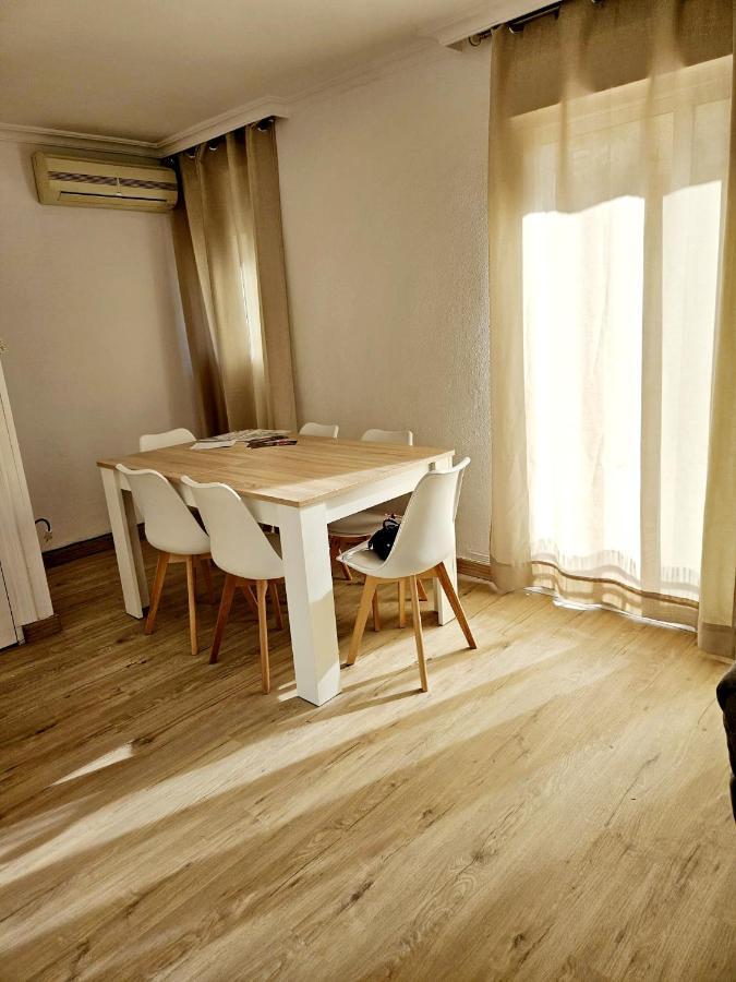 Apartamento Familiar En Triana Sevilla Exterior foto
